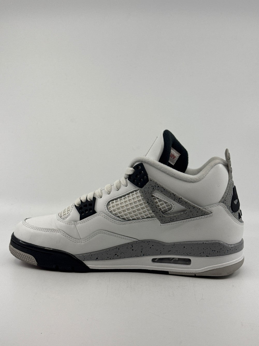 *VNDS* AJ 4 - WHITE CEMENT (2025)|40761