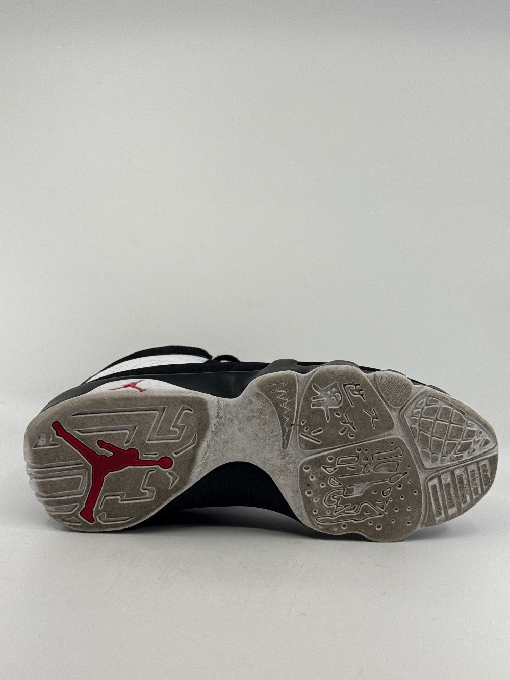 *USED* AJ 9 - OG (2016)|40782