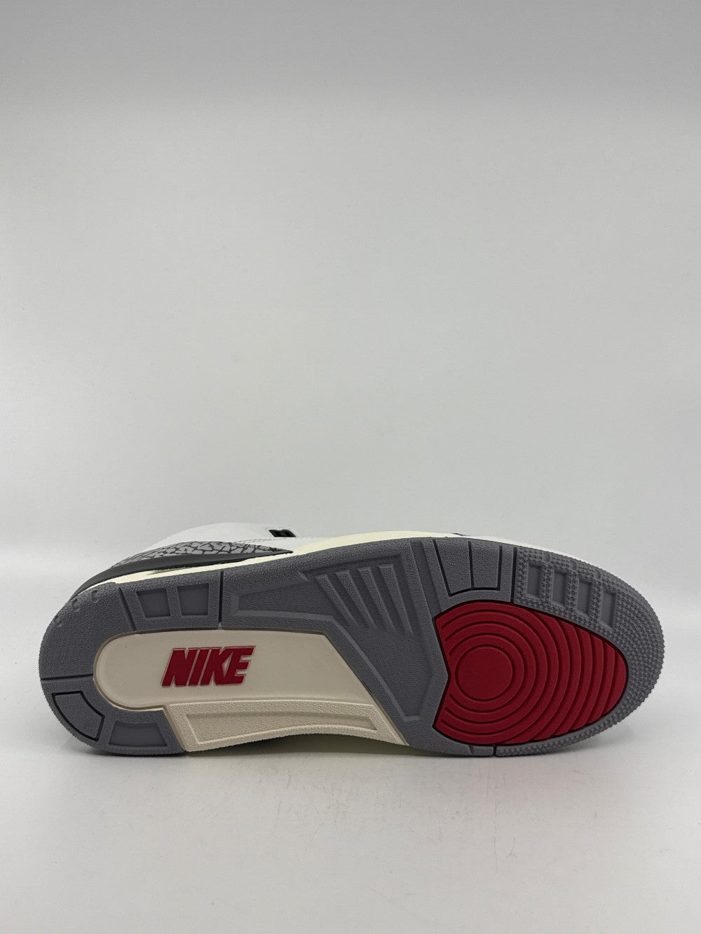 AJ 3 - WHITE CEMENT REIMAGINED|40800