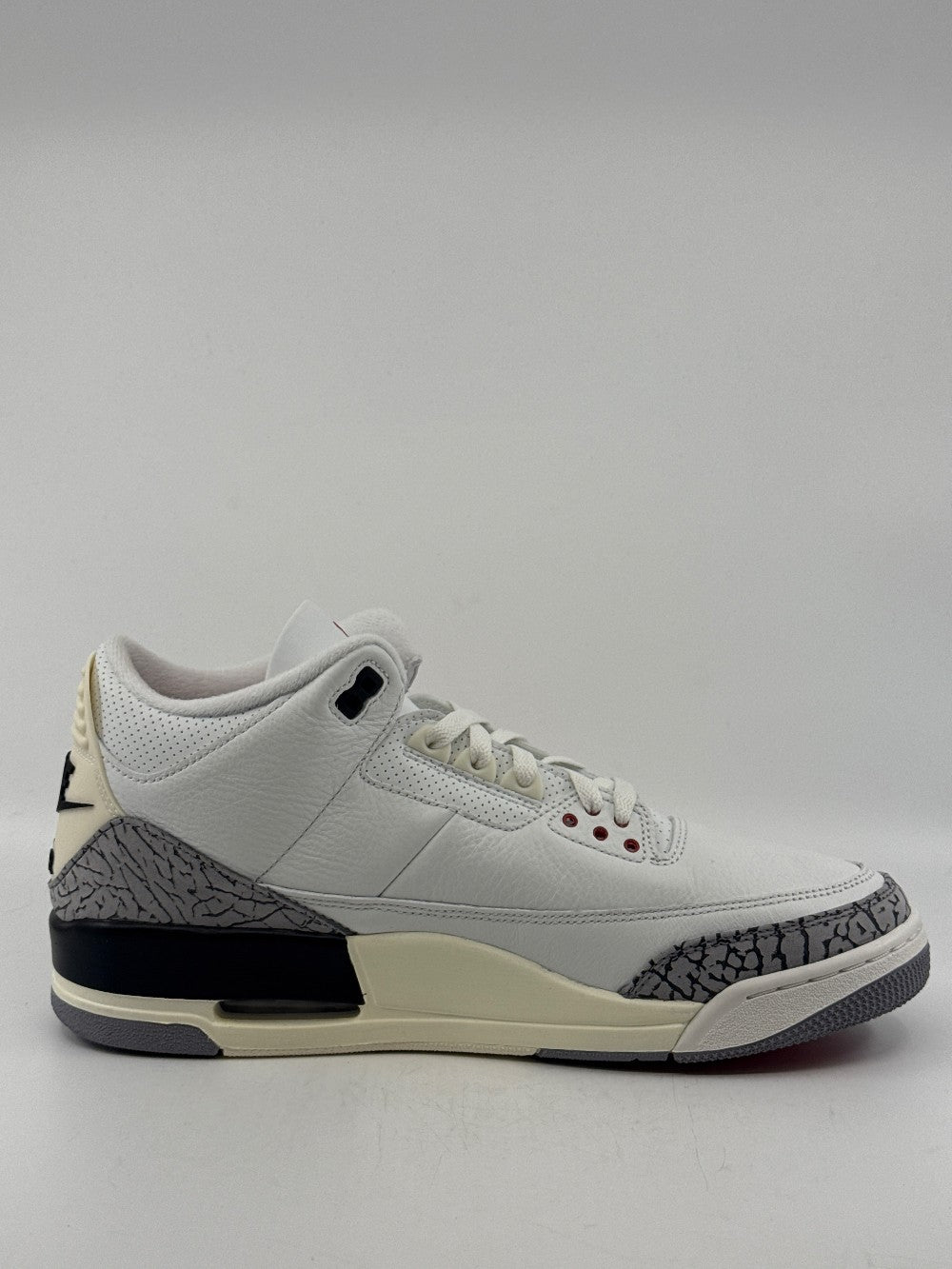 AJ 3 - WHITE CEMENT REIMAGINED|40803