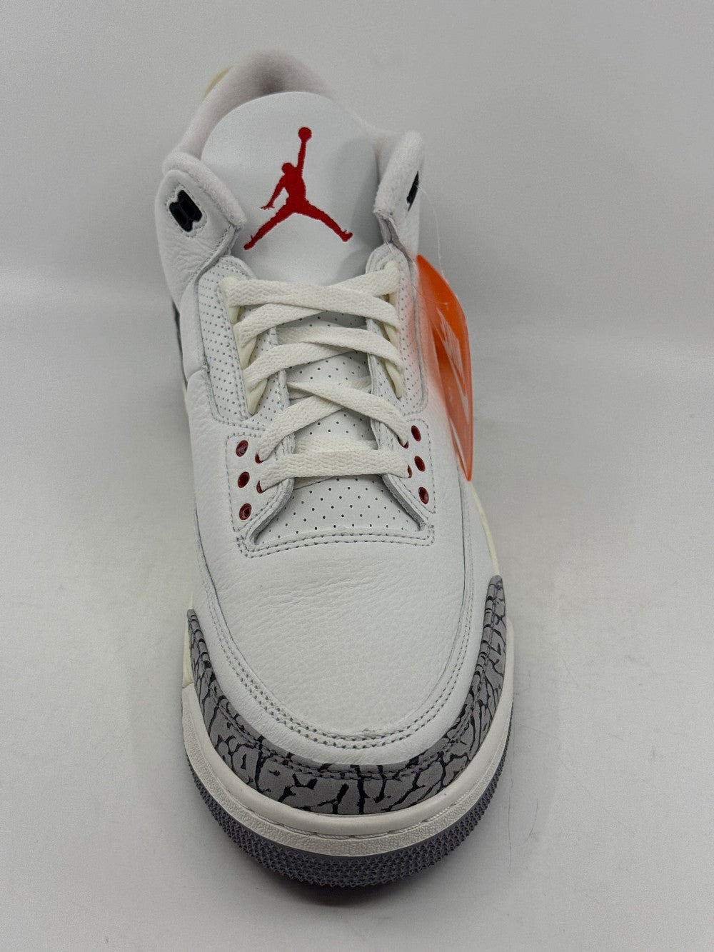 AJ 3 - WHITE CEMENT REIMAGINED|40805