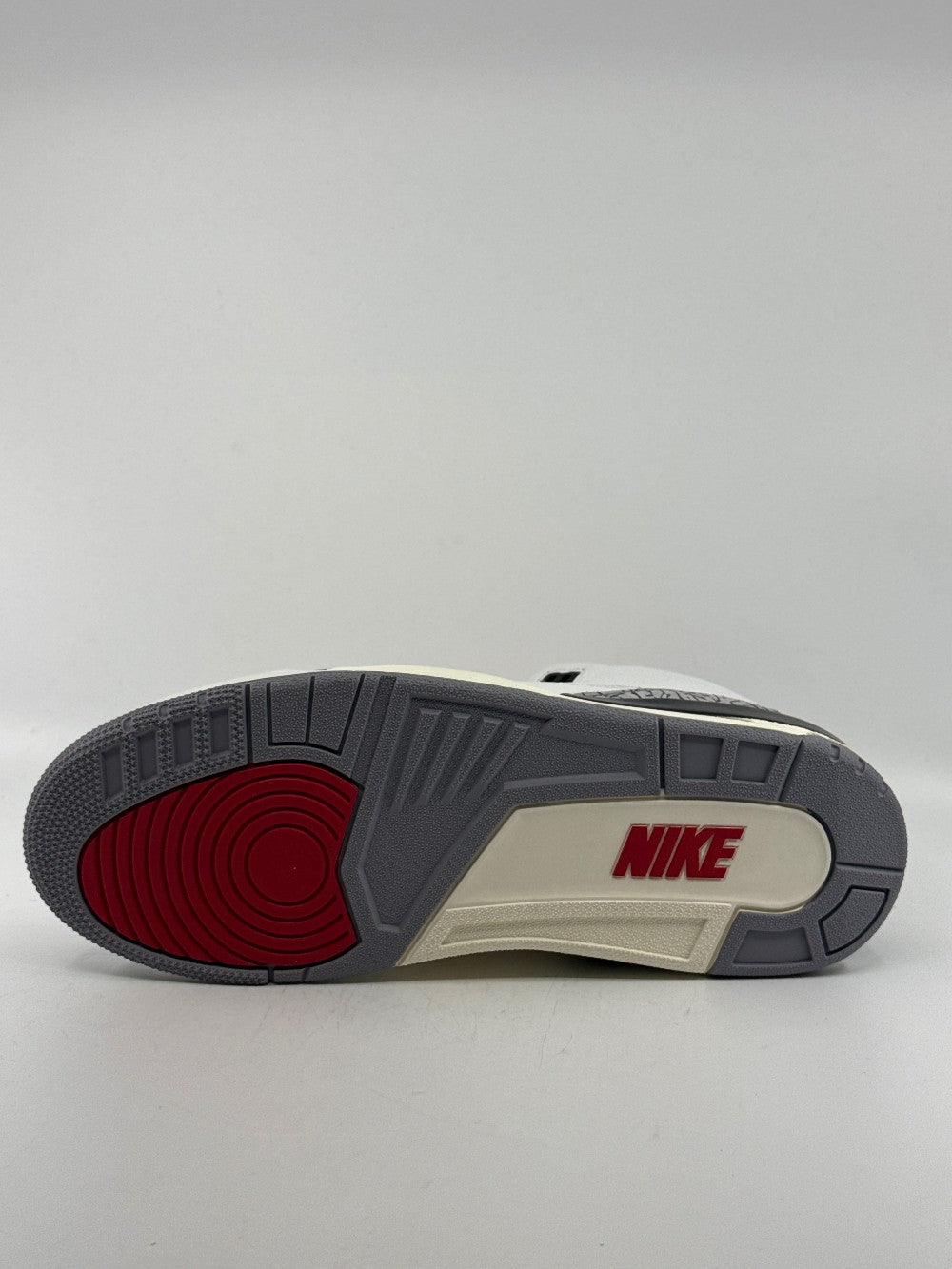 AJ 3 - WHITE CEMENT REIMAGINED|40806