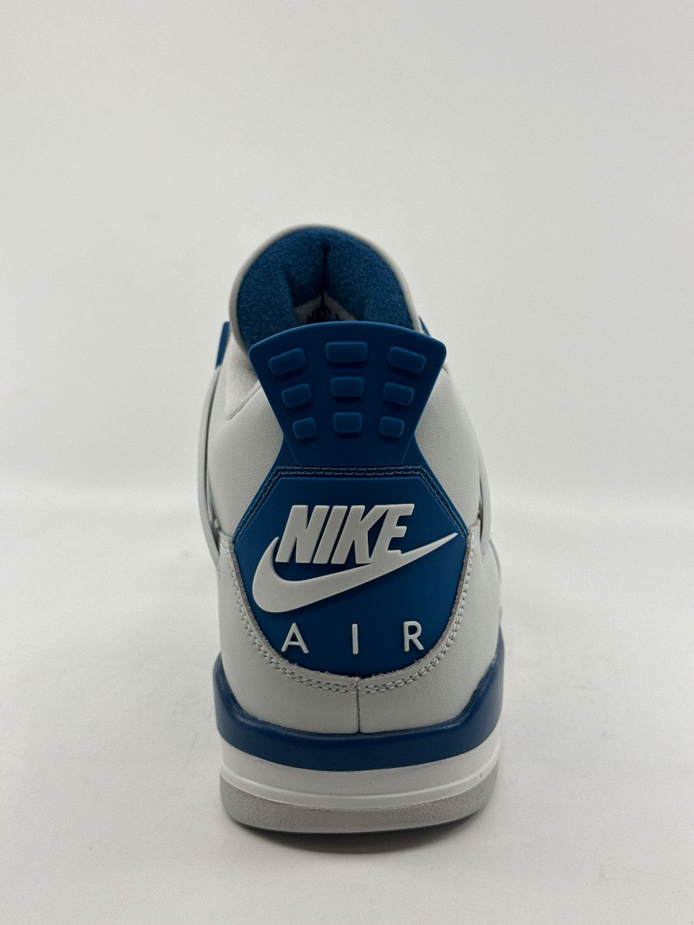 AJ 4 - MILITARY BLUE|40808