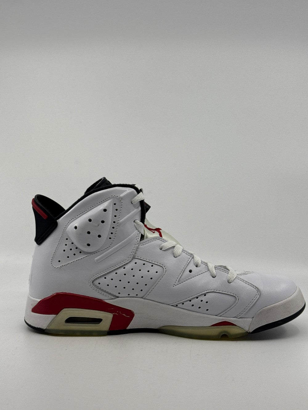 *USED* AJ 6 - BULLS (2010)|40865