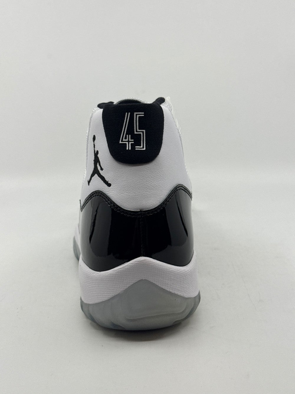 AJ 11 - CONCORD (2018)|40900