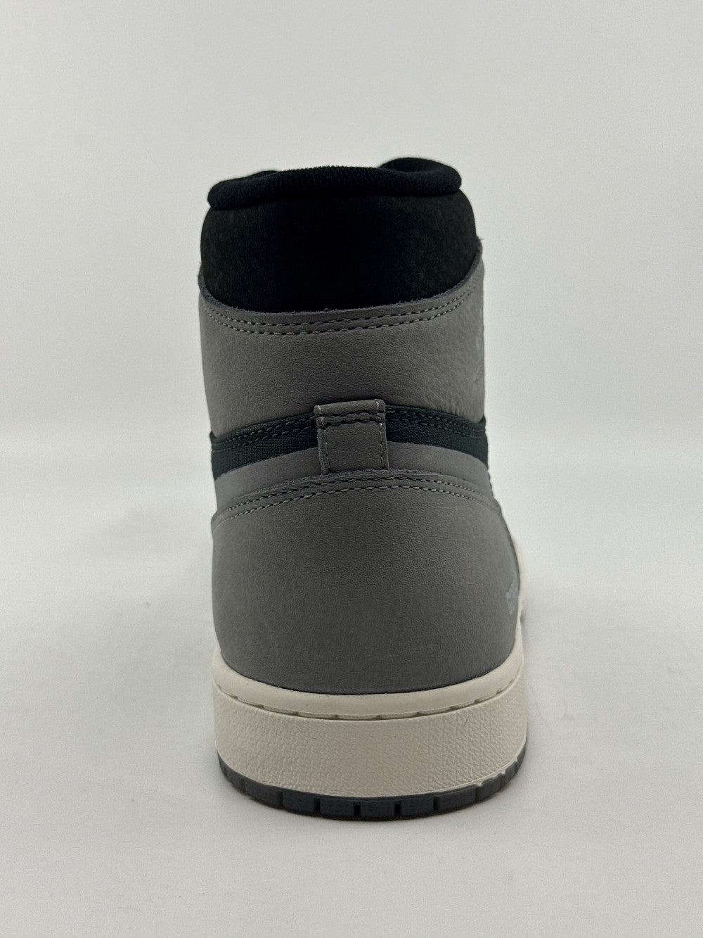 AJ 1 X GORE-TEX - BLACK PARTICLE GREY|40918