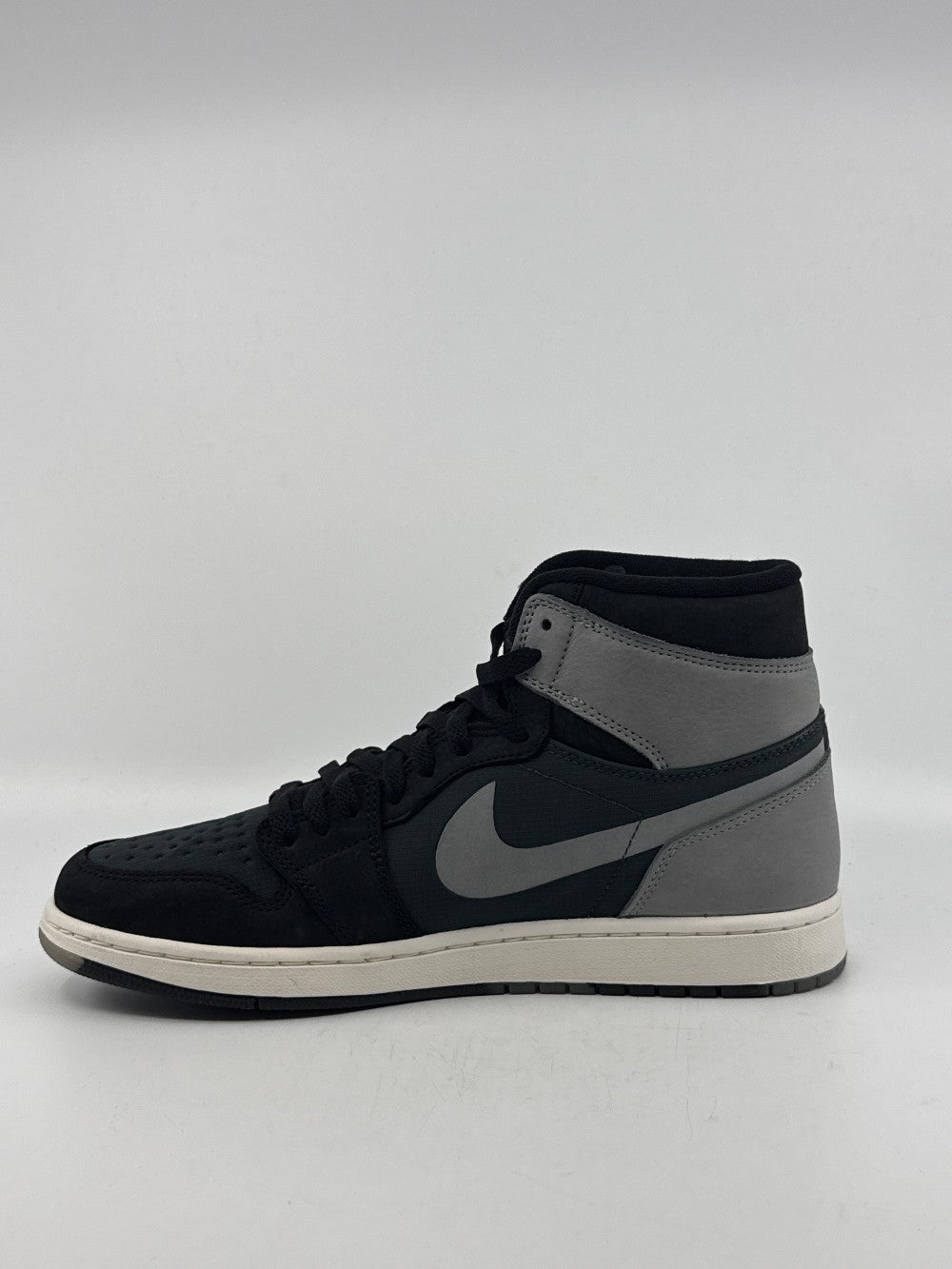 AJ 1 X GORE-TEX - BLACK PARTICLE GREY|40919