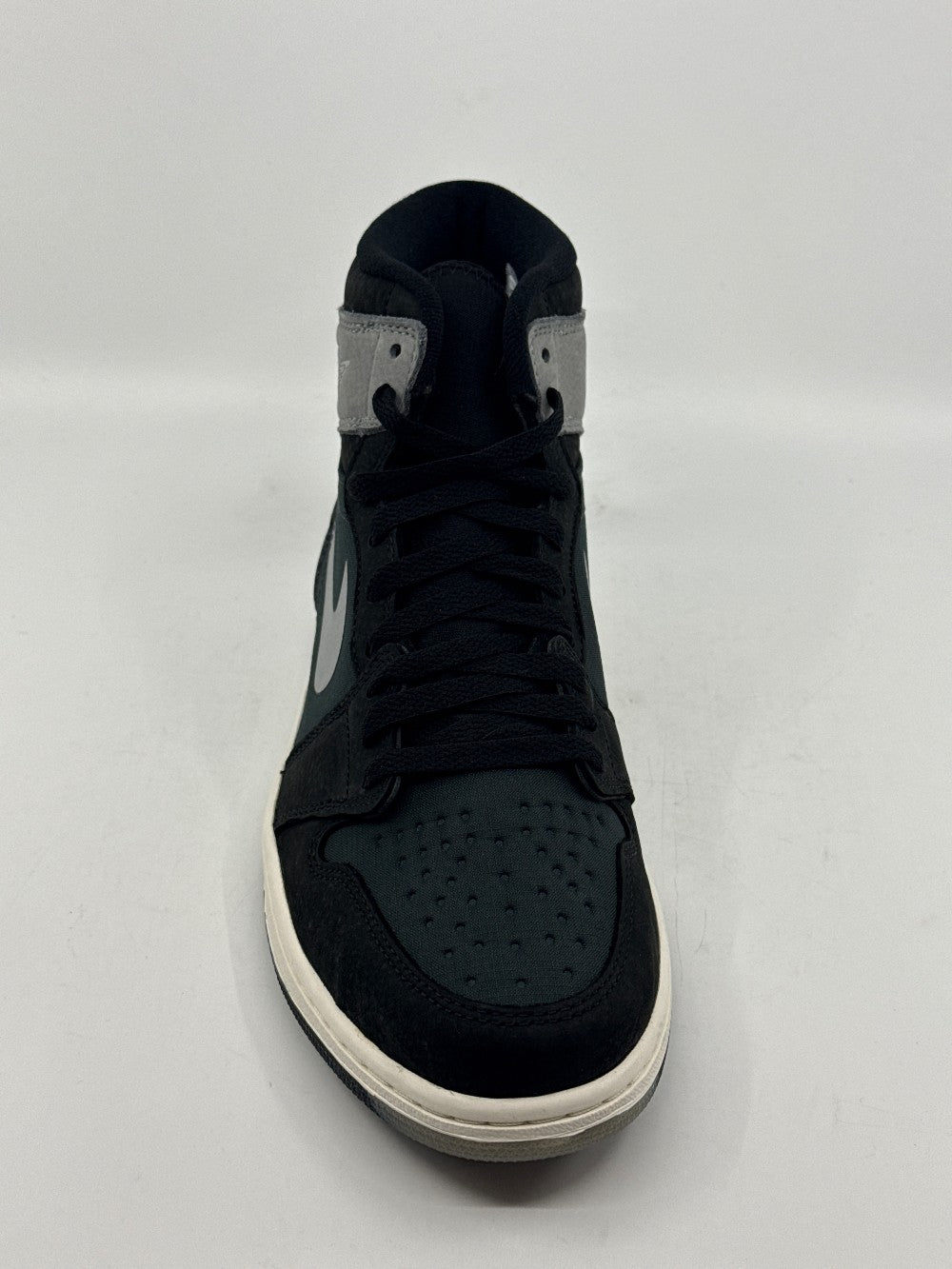 AJ 1 X GORE-TEX - BLACK PARTICLE GREY|40921