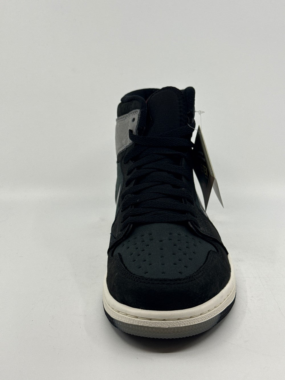 AJ 1 X GORE-TEX - BLACK PARTICLE GREY|40926