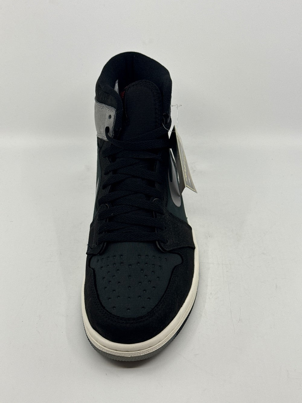 AJ 1 X GORE-TEX - BLACK PARTICLE GREY|40927