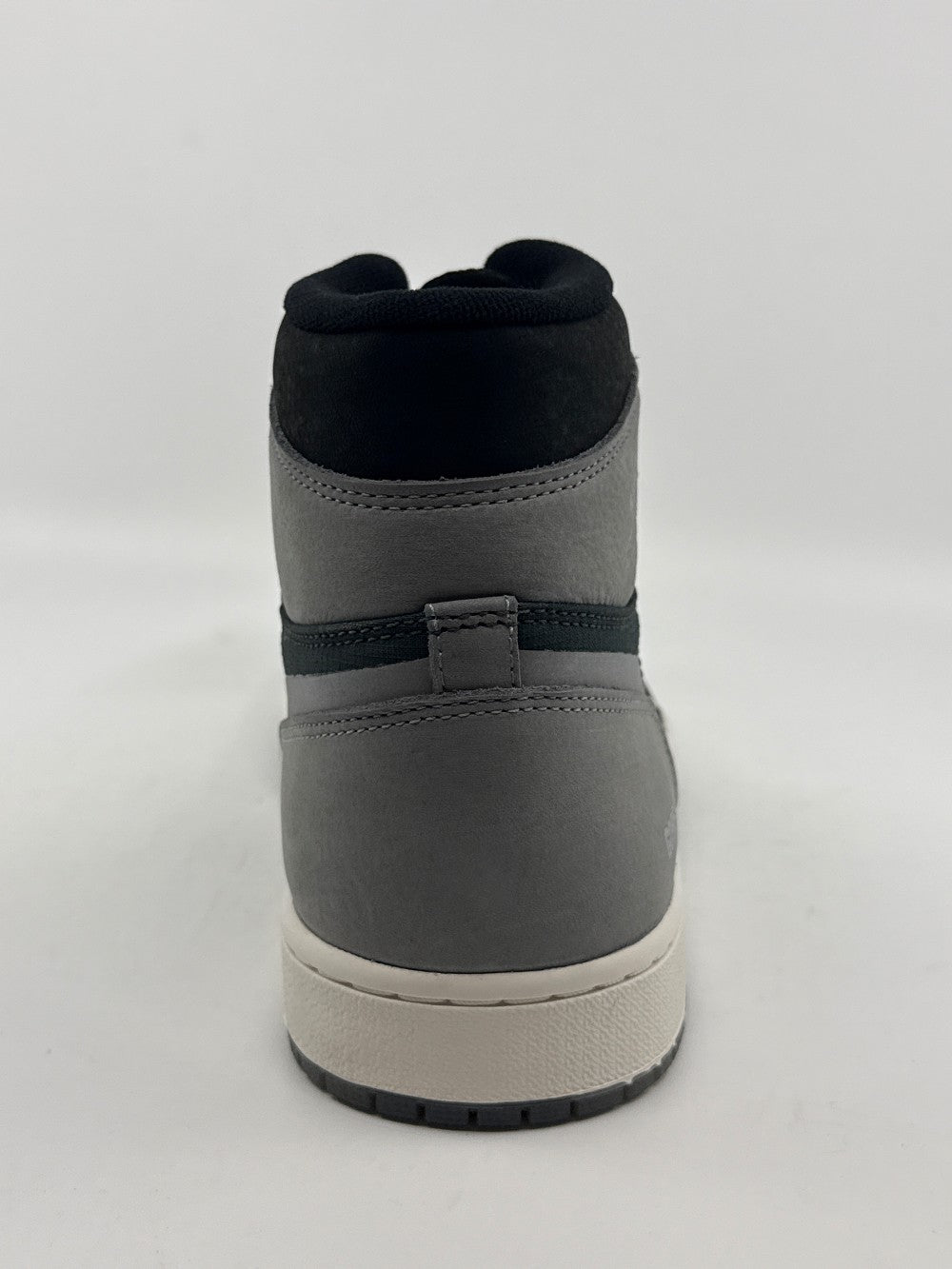 AJ 1 X GORE-TEX - BLACK PARTICLE GREY|40930