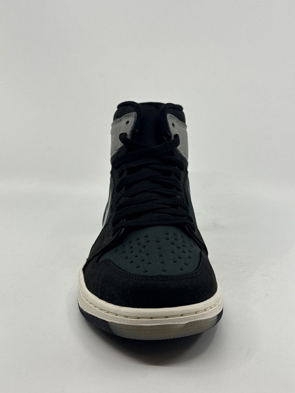 AJ 1 X GORE-TEX - BLACK PARTICLE GREY|40932