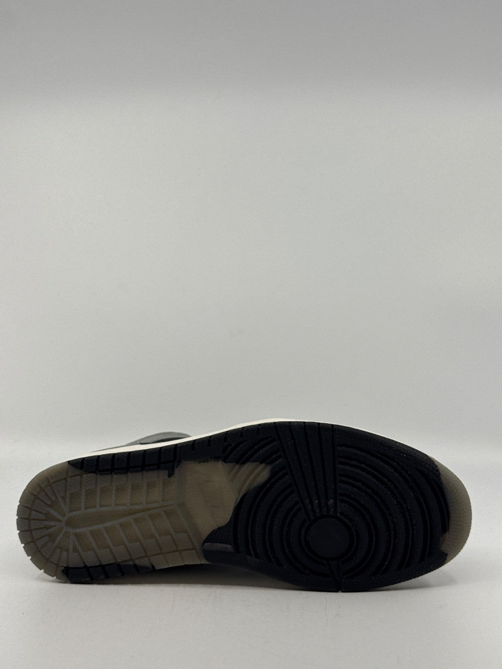 AJ 1 X GORE-TEX - BLACK PARTICLE GREY|40934