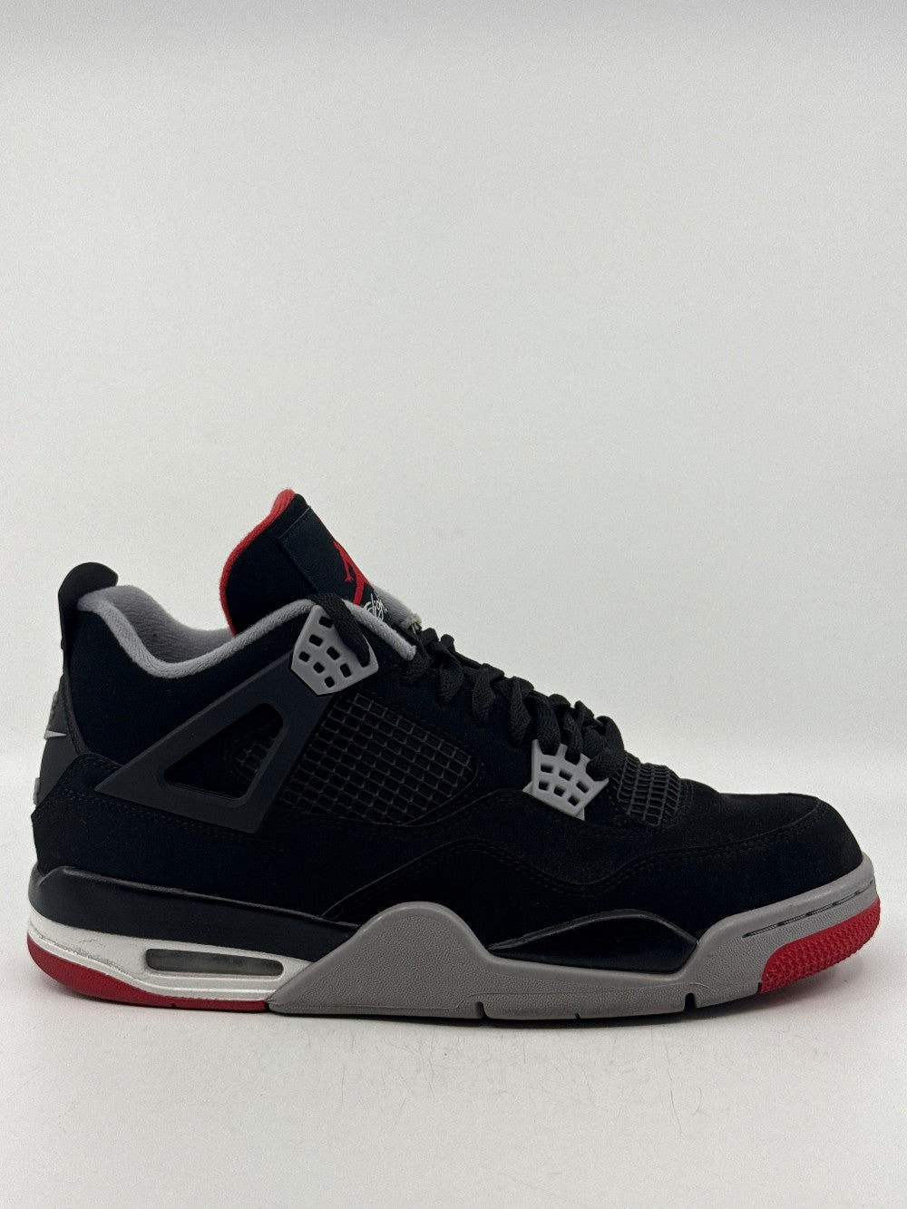 *USED* AJ 4 - BRED (2019)|40982