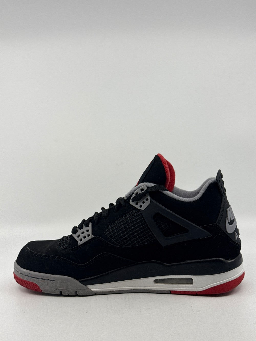 *USED* AJ 4 - BRED (2019)|40984