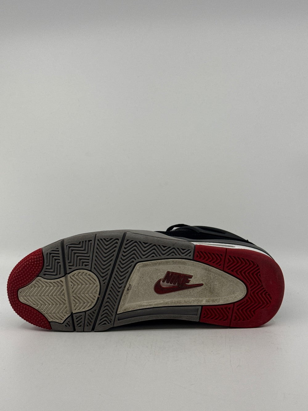 *USED* AJ 4 - BRED (2019)|40993