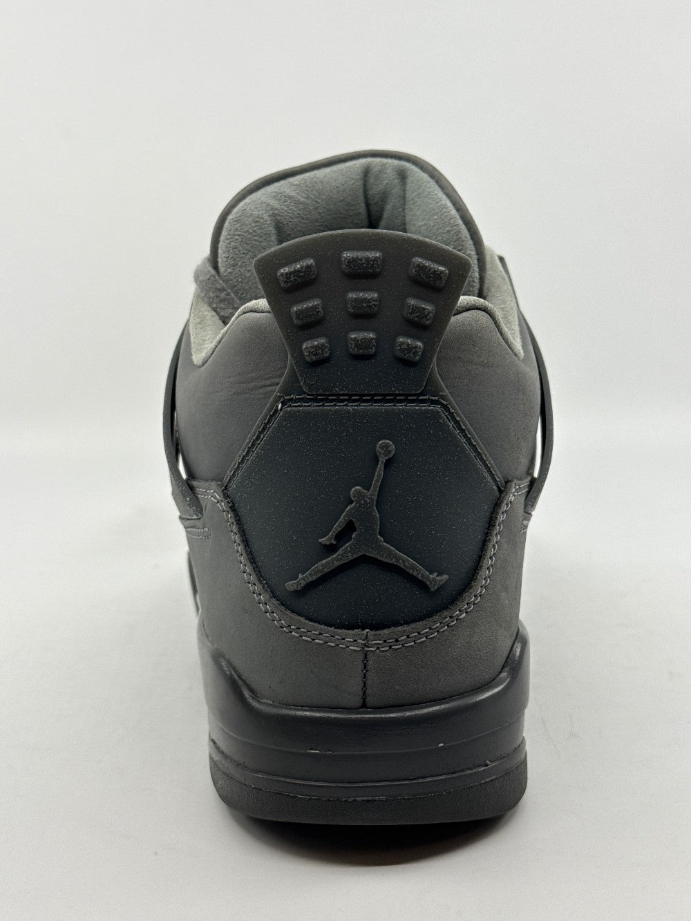 *USED* AJ 4 SE - PARIS OLYMPICS WET CEMENT|41061