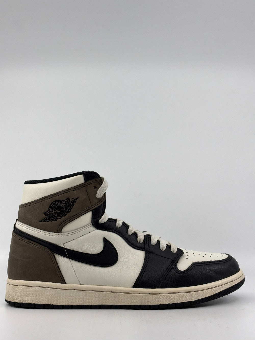 *USED* AJ 1 - DARK MOCHA|41069