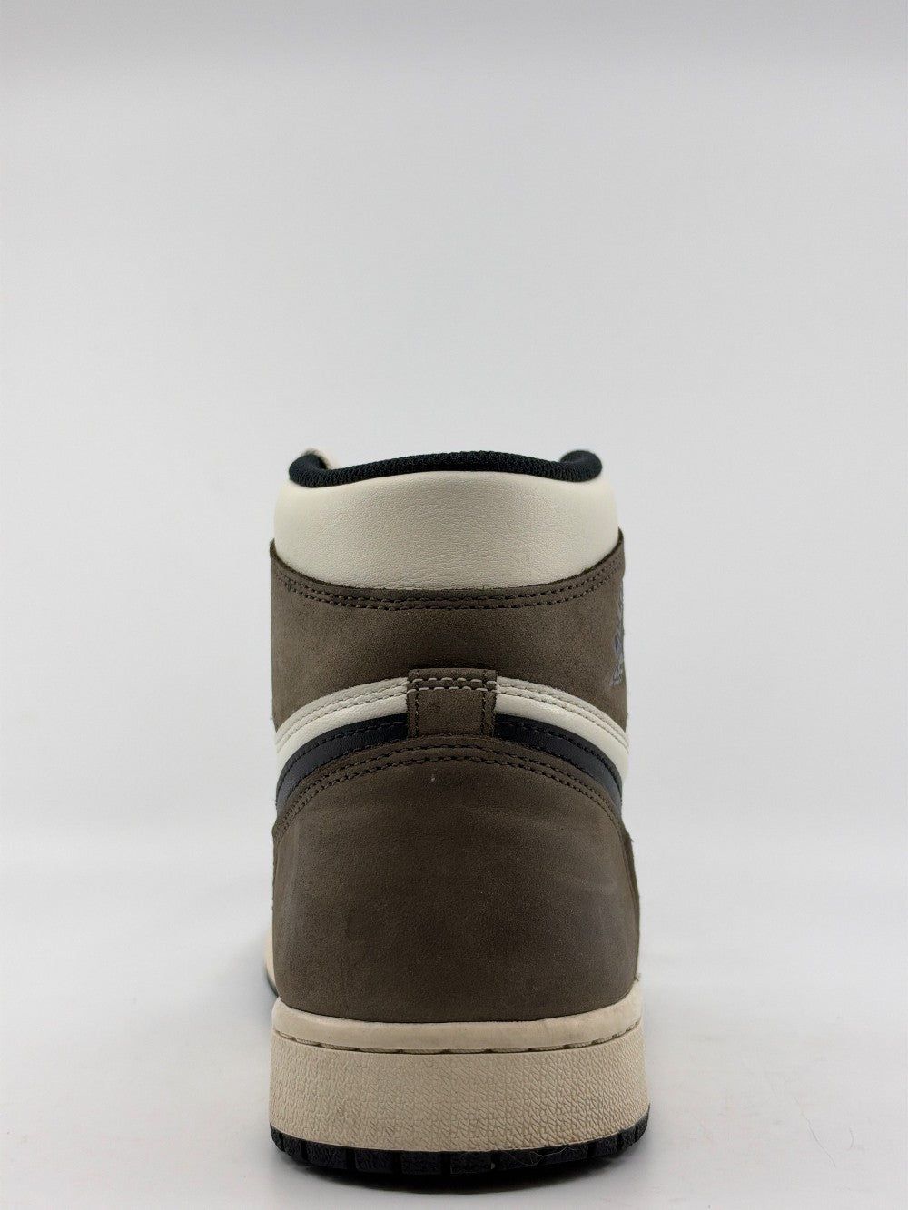 *USED* AJ 1 - DARK MOCHA|41070