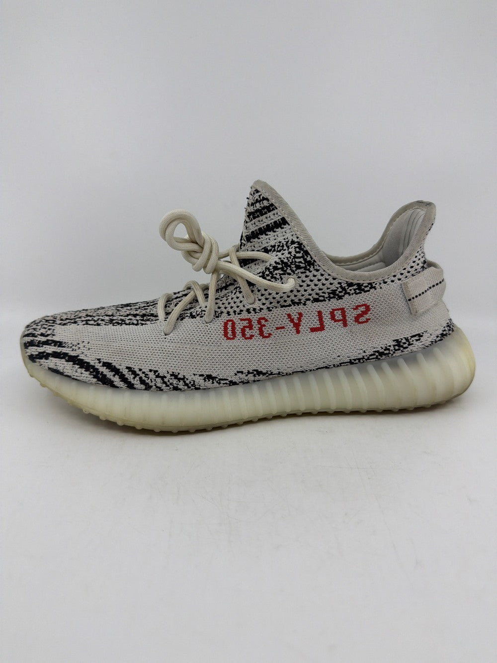 *USED* YEEZY 350 V2 - ZEBRA|41144