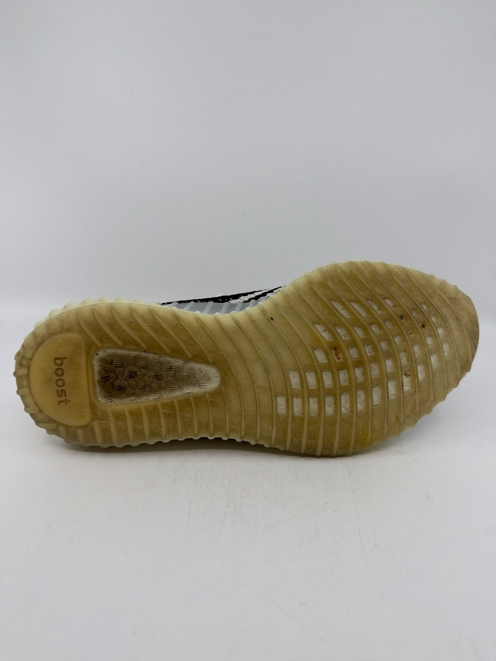 *USED* YEEZY 350 V2 - ZEBRA|41148