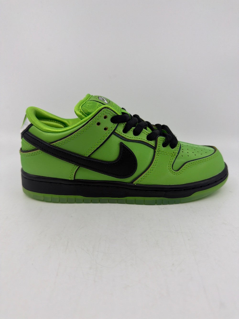NIKE SB DUNK LOW - THE POWERPUFF GIRLS BUTTERCUP|41209