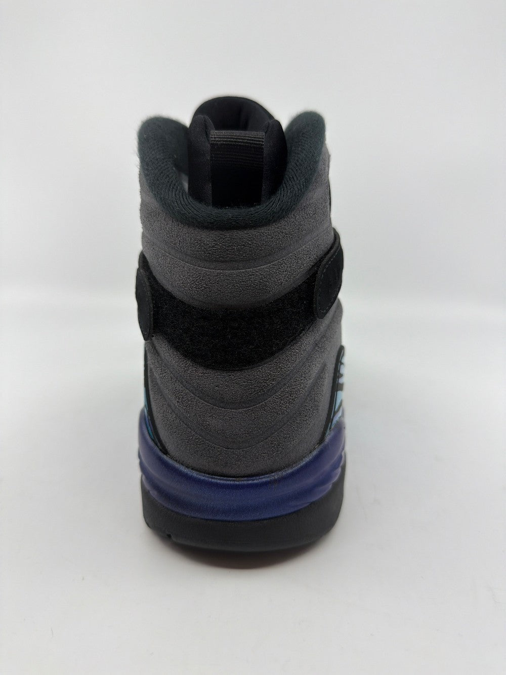 AJ 8 - AQUA (2025)|41232