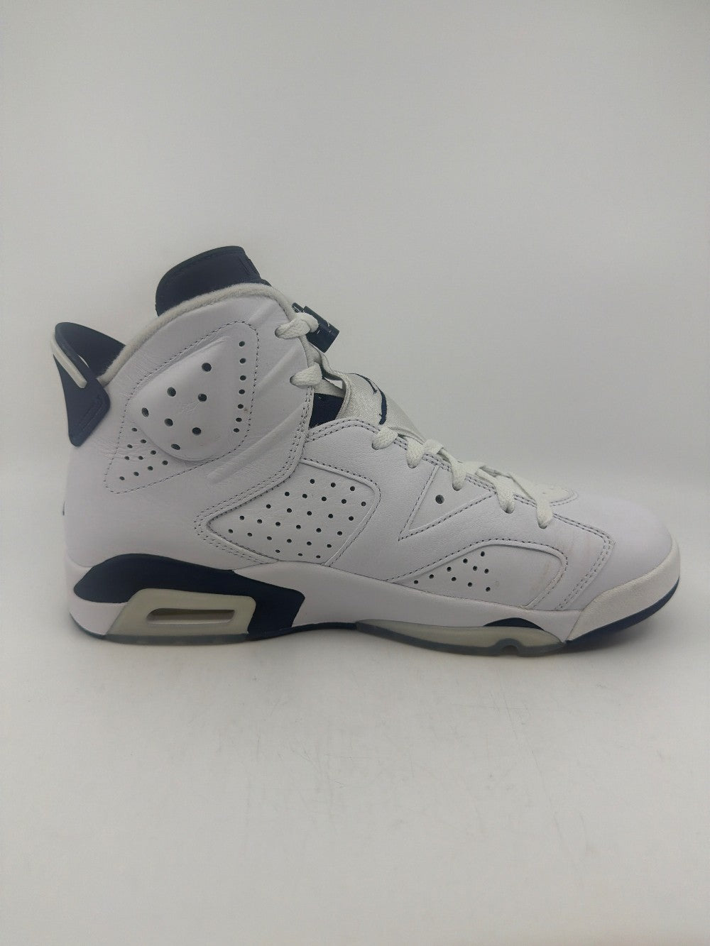 *USED* AJ 6 - MIDNIGHT NAVY (2022)|41416