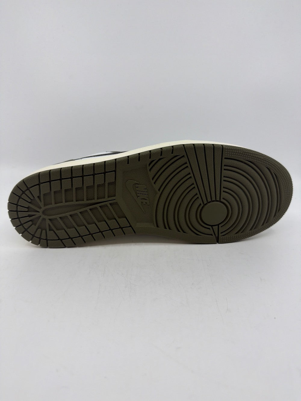 AJ 1 LOW - OLIVE|41463