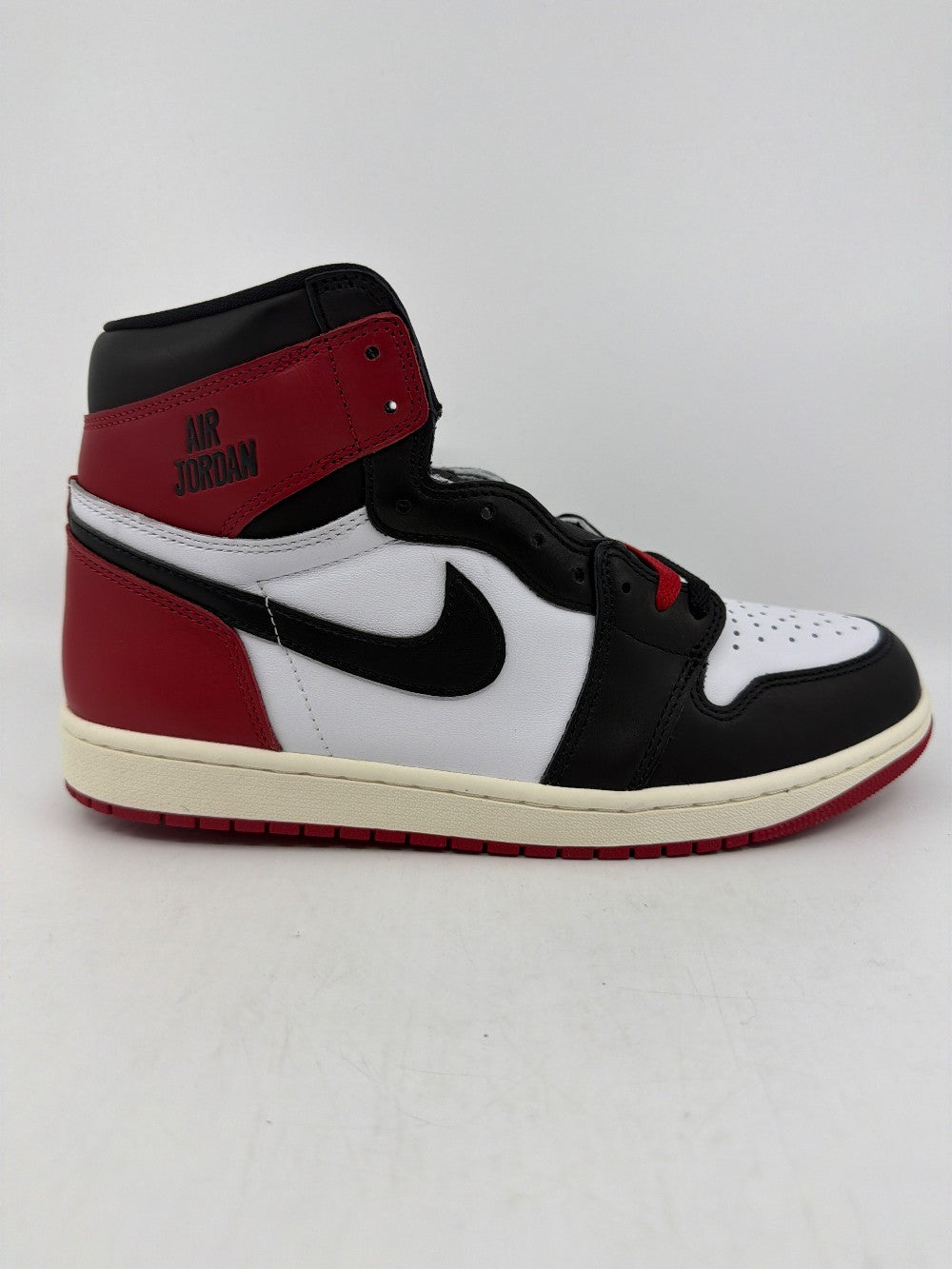 AJ 1 - BLACK TOE REIMAGINED|41479