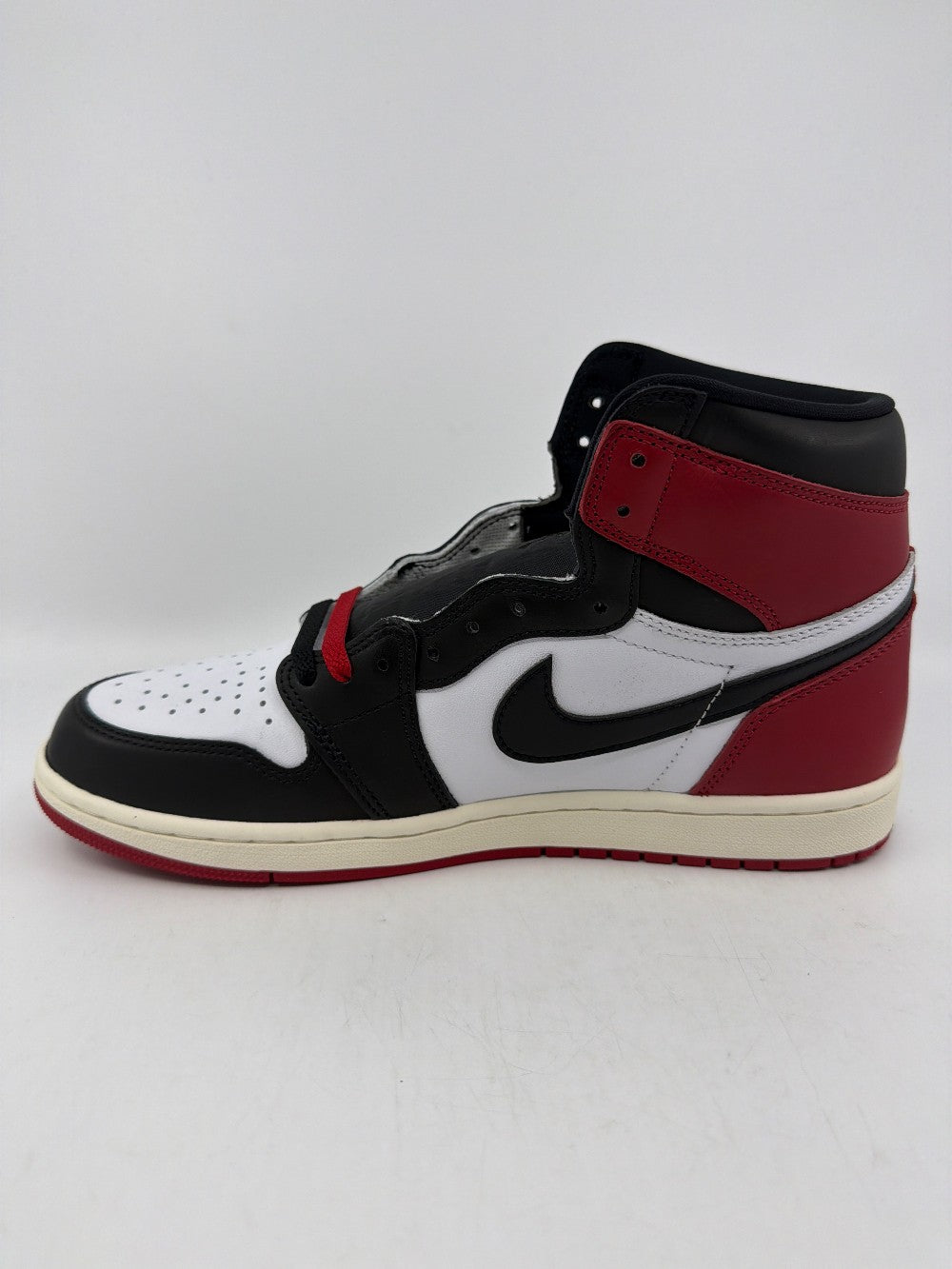 AJ 1 - BLACK TOE REIMAGINED|41481