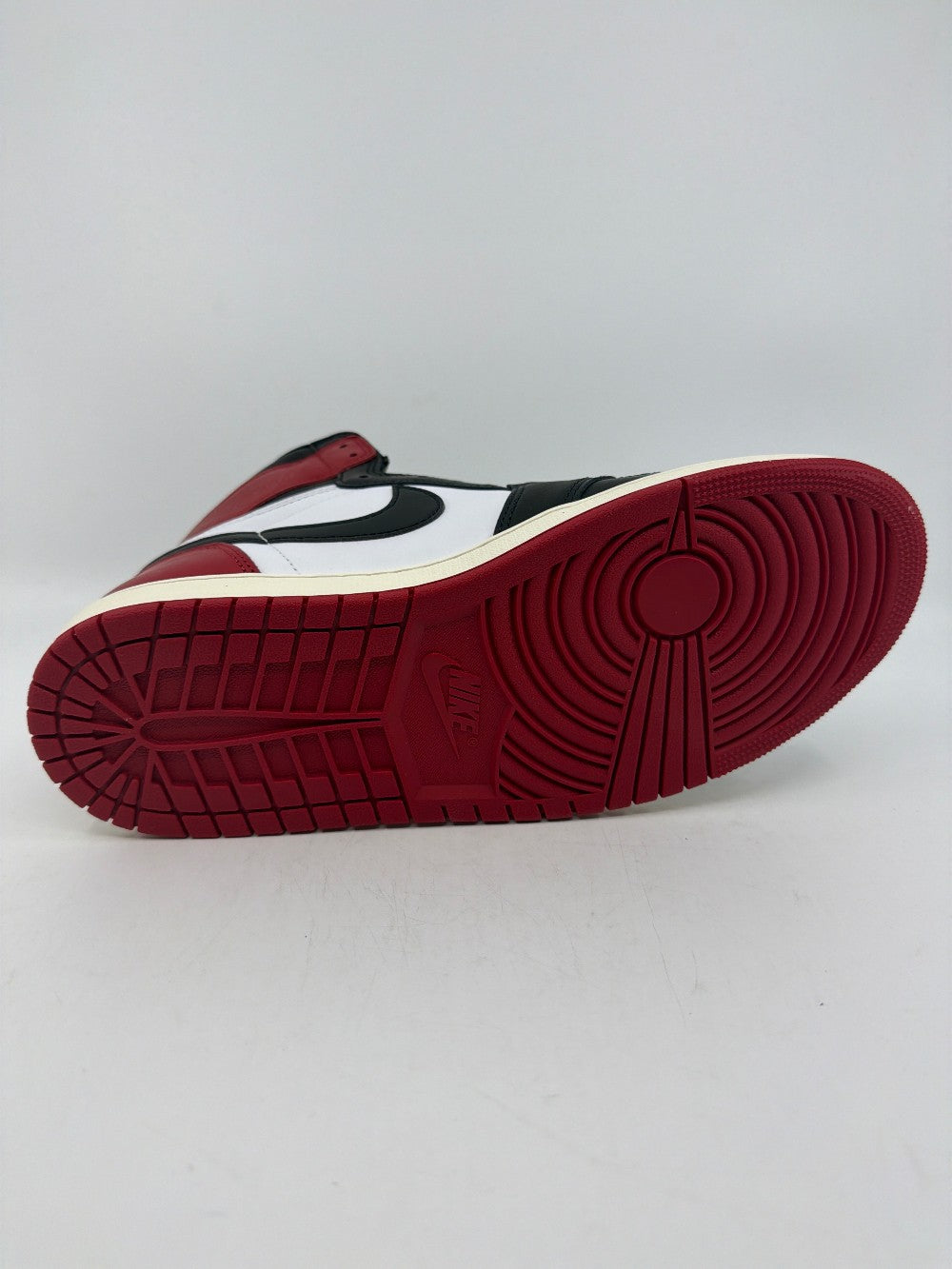 AJ 1 - BLACK TOE REIMAGINED|41488