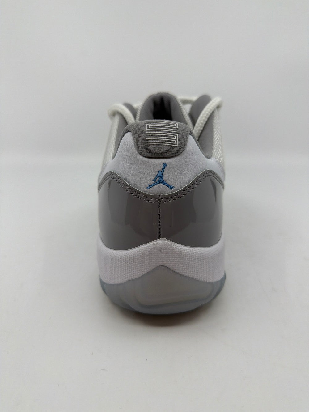 AJ 11 LOW - CEMENT GREY|41507