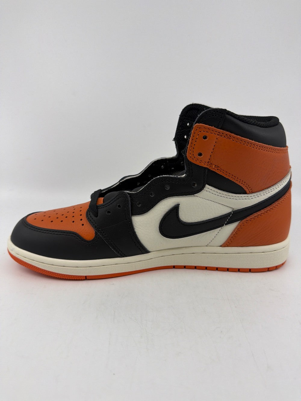 AJ 1 - SHATTERED BACKBOARD (2025)|41526