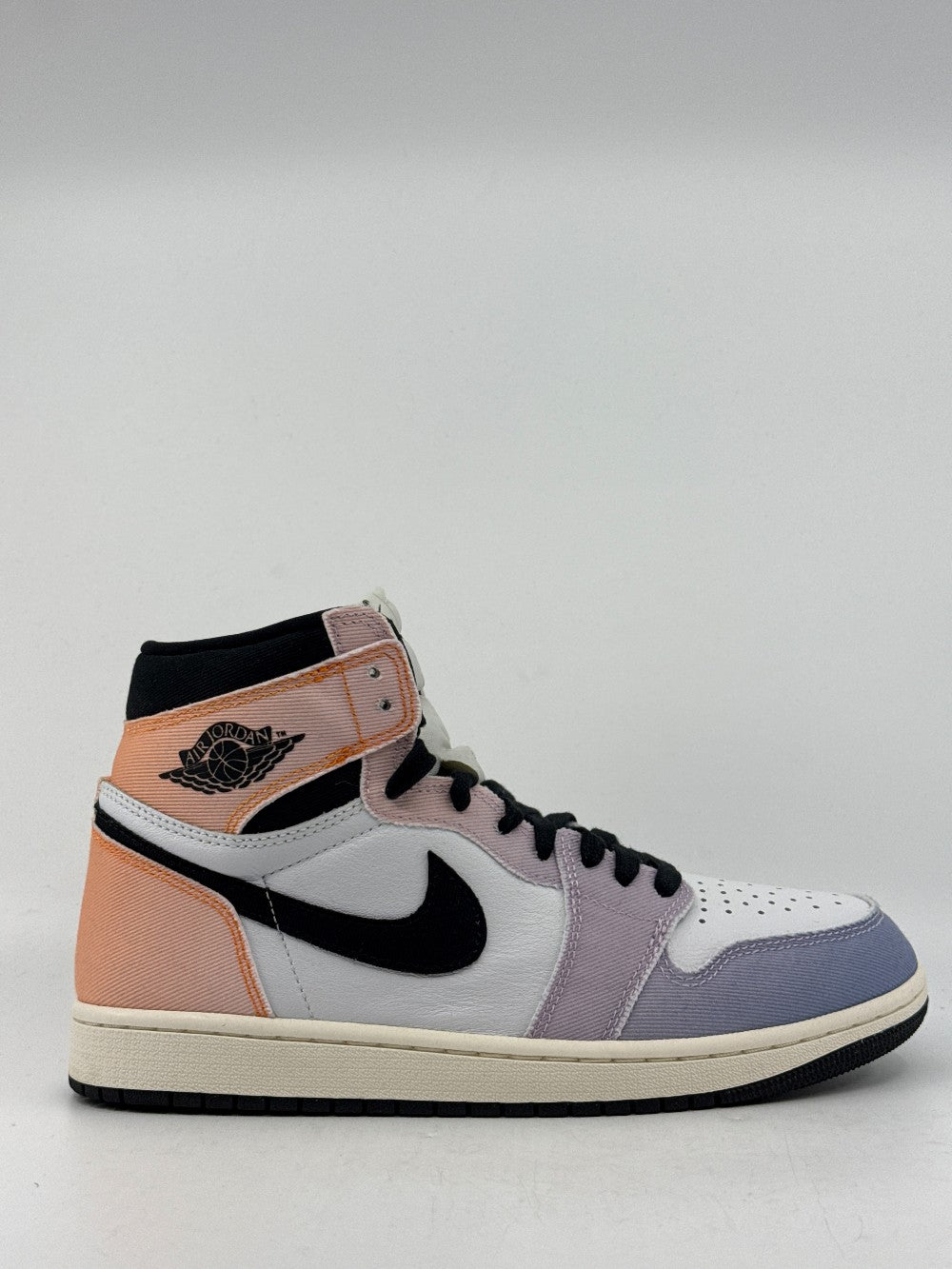 *USED* AJ 1 - SKYLINE|41545