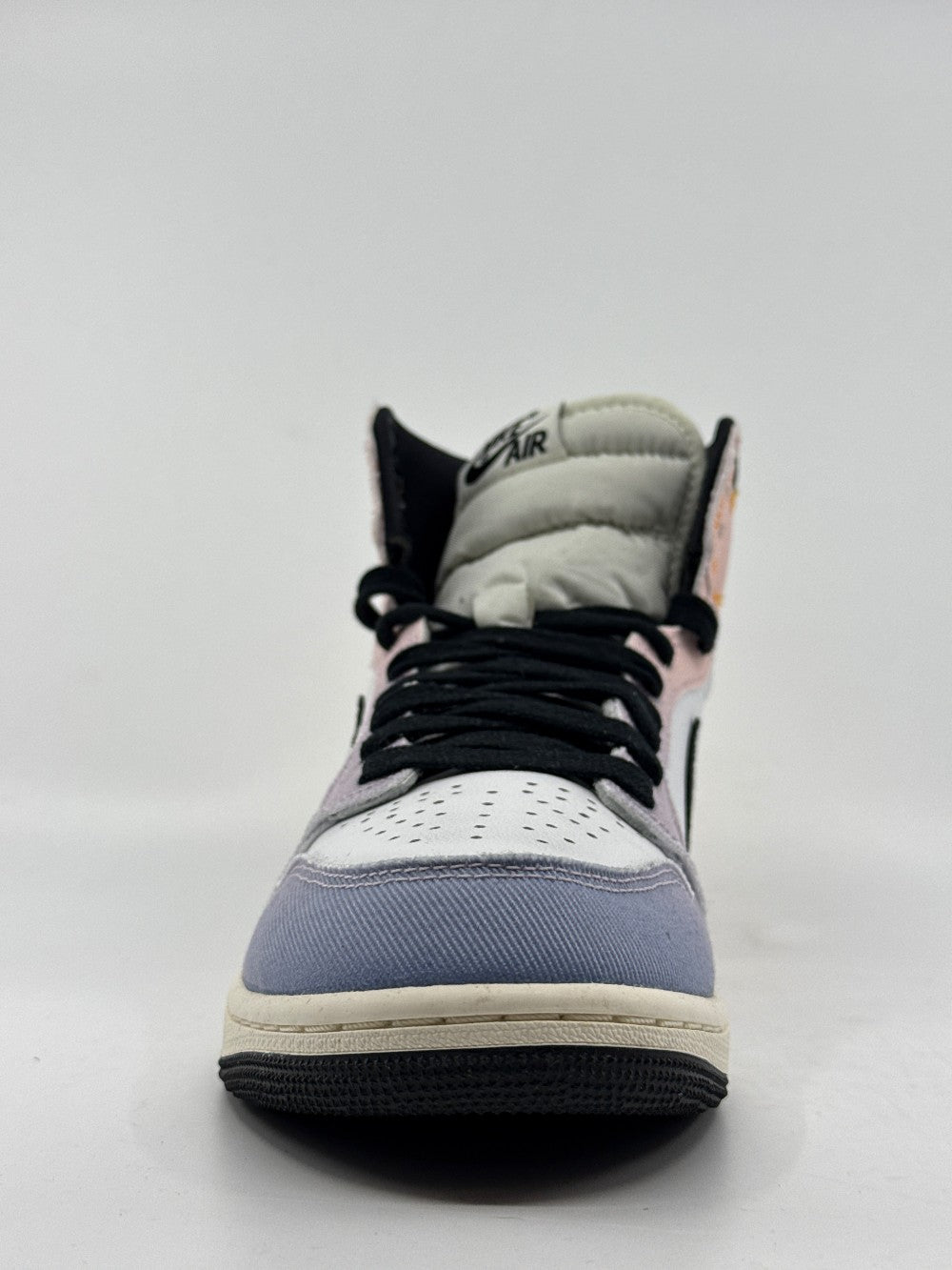*USED* AJ 1 - SKYLINE|41548