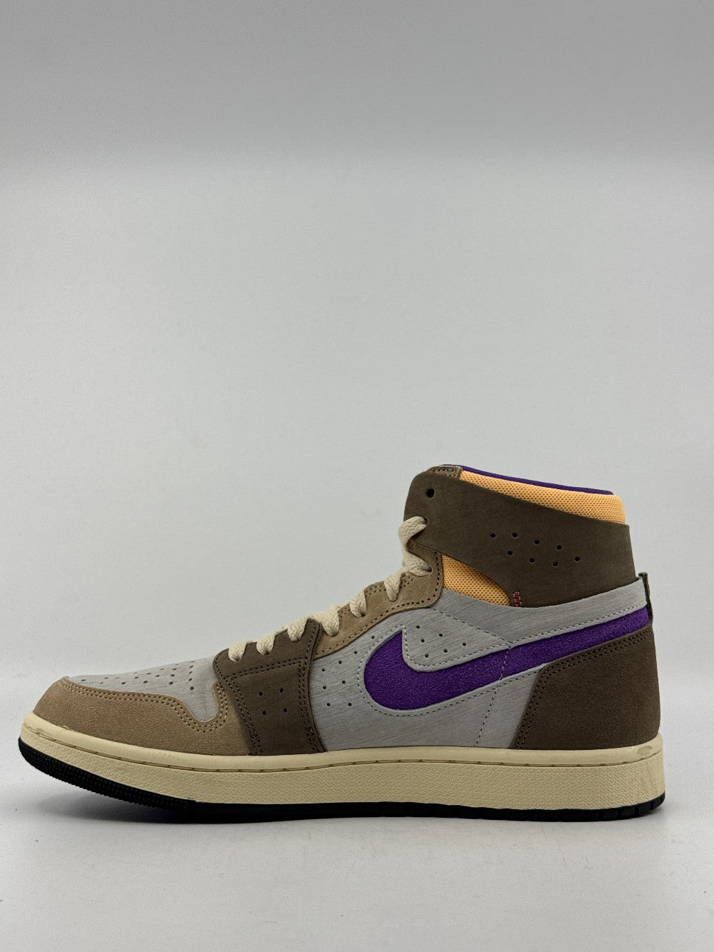 *USED* AJ 1 X ZOOM AIR CMFT 2 - PALOMINO WILD BERRY|41559
