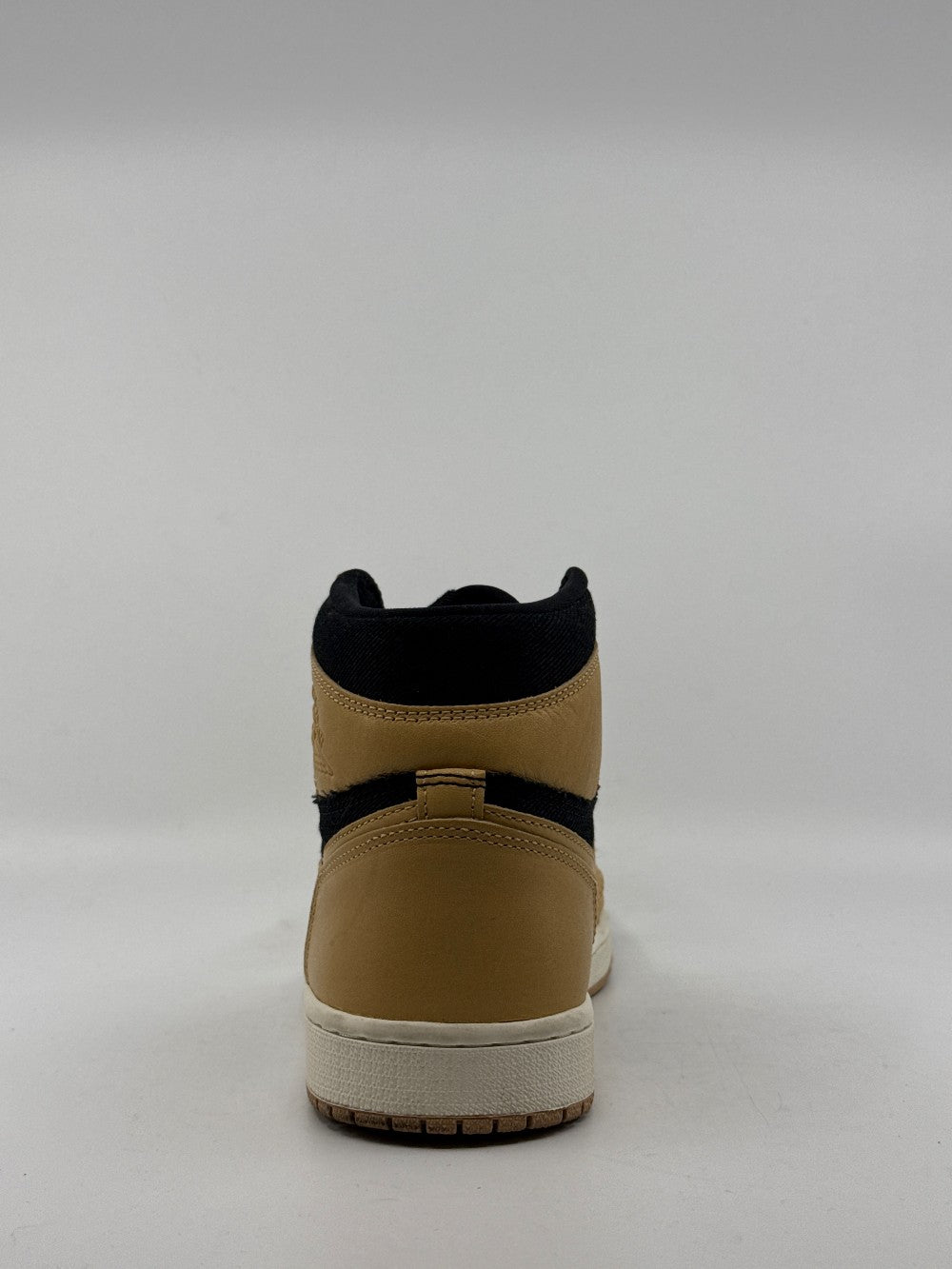 *USED* AJ 1 - HEIRLOOM|41588