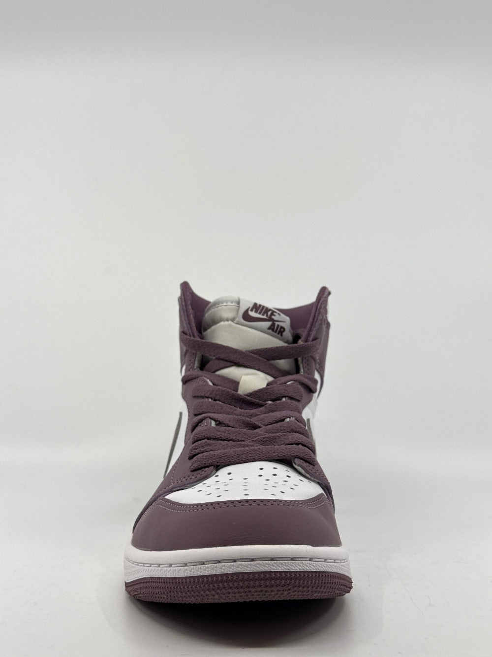 *USED* AJ 1 - MAUVE|41595