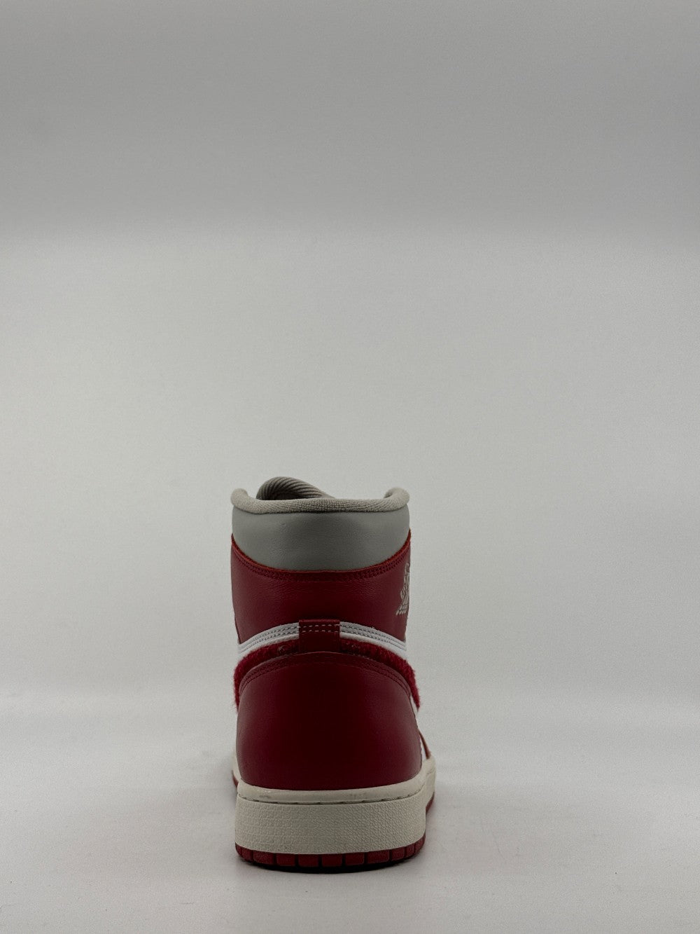 *USED* AJ 1 (W) - VARSITY RED|41631