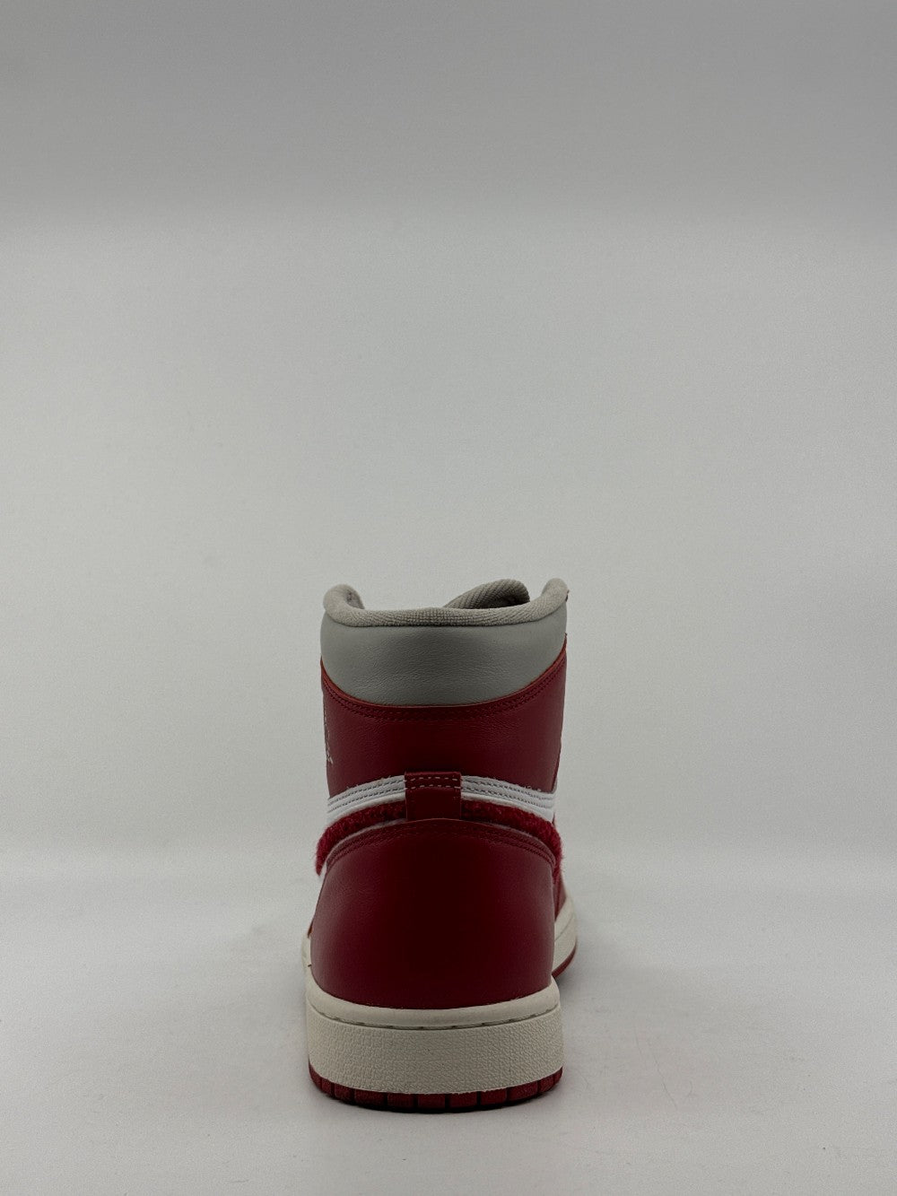 *USED* AJ 1 (W) - VARSITY RED|41637