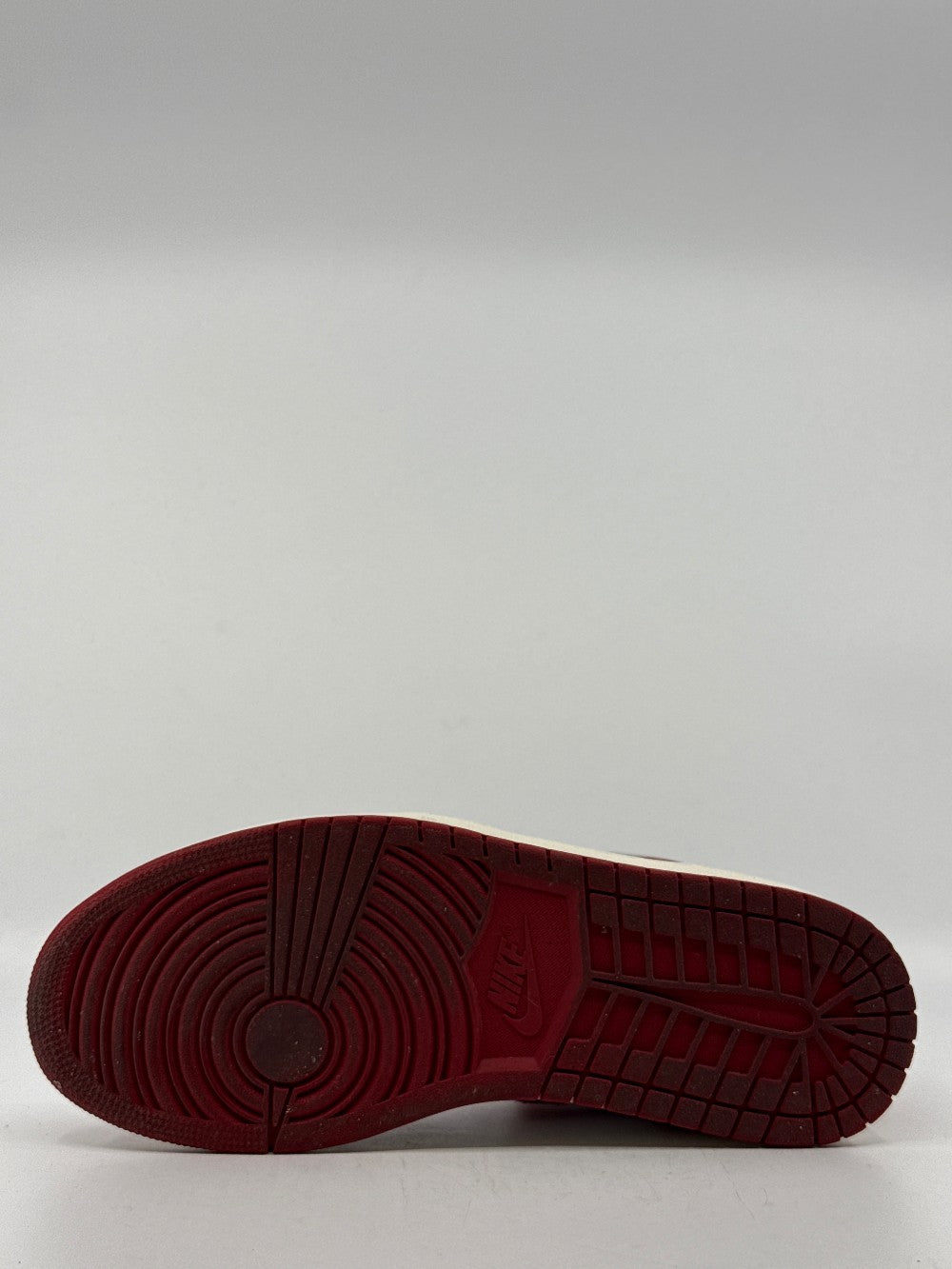 *USED* AJ 1 (W) - VARSITY RED|41641