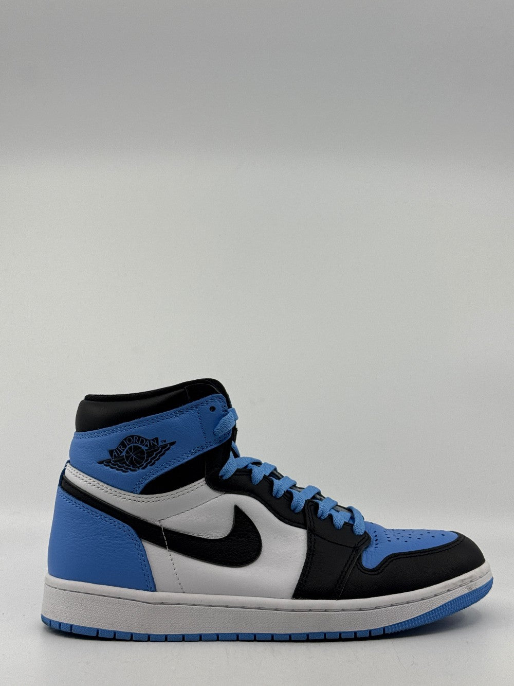 *USED* AJ 1 - UNC TOE|41642