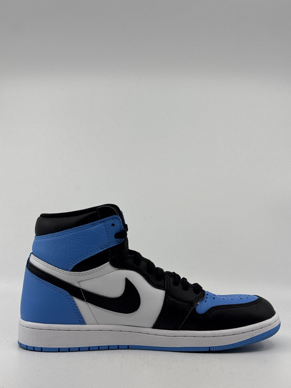 *USED* AJ 1 - UNC TOE|41650