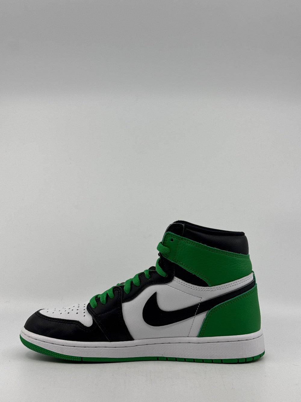 *USED* AJ 1 - LUCKY GREEN|41668