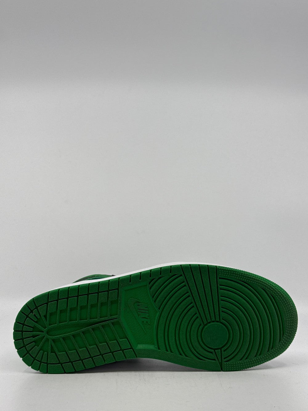 *USED* AJ 1 - LUCKY GREEN|41671