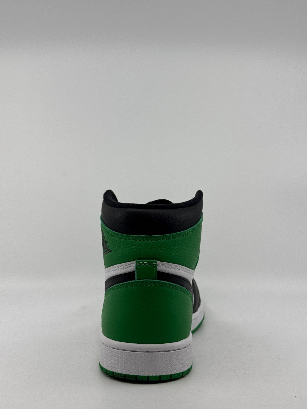 *USED* AJ 1 - LUCKY GREEN|41673
