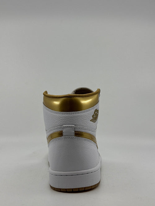 AJ 1 (W) - METALLIC GOLD|41679