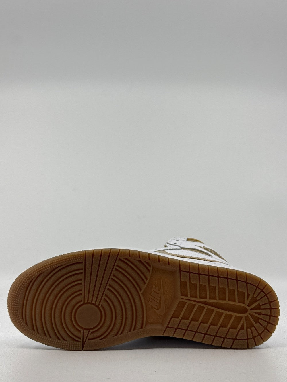 AJ 1 (W) - METALLIC GOLD|41687