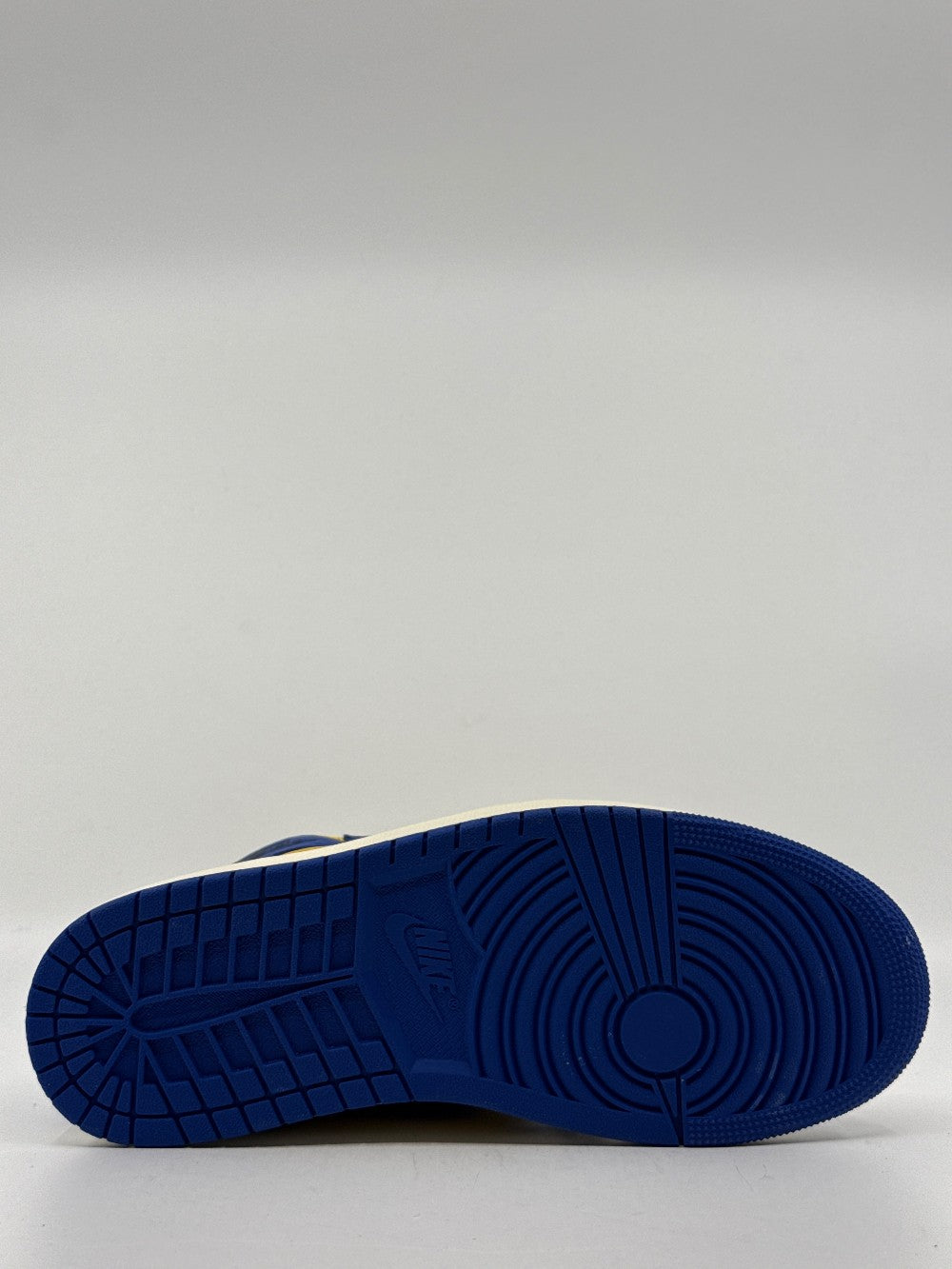 AJ 1 (W) - REVERSE LANEY|41695
